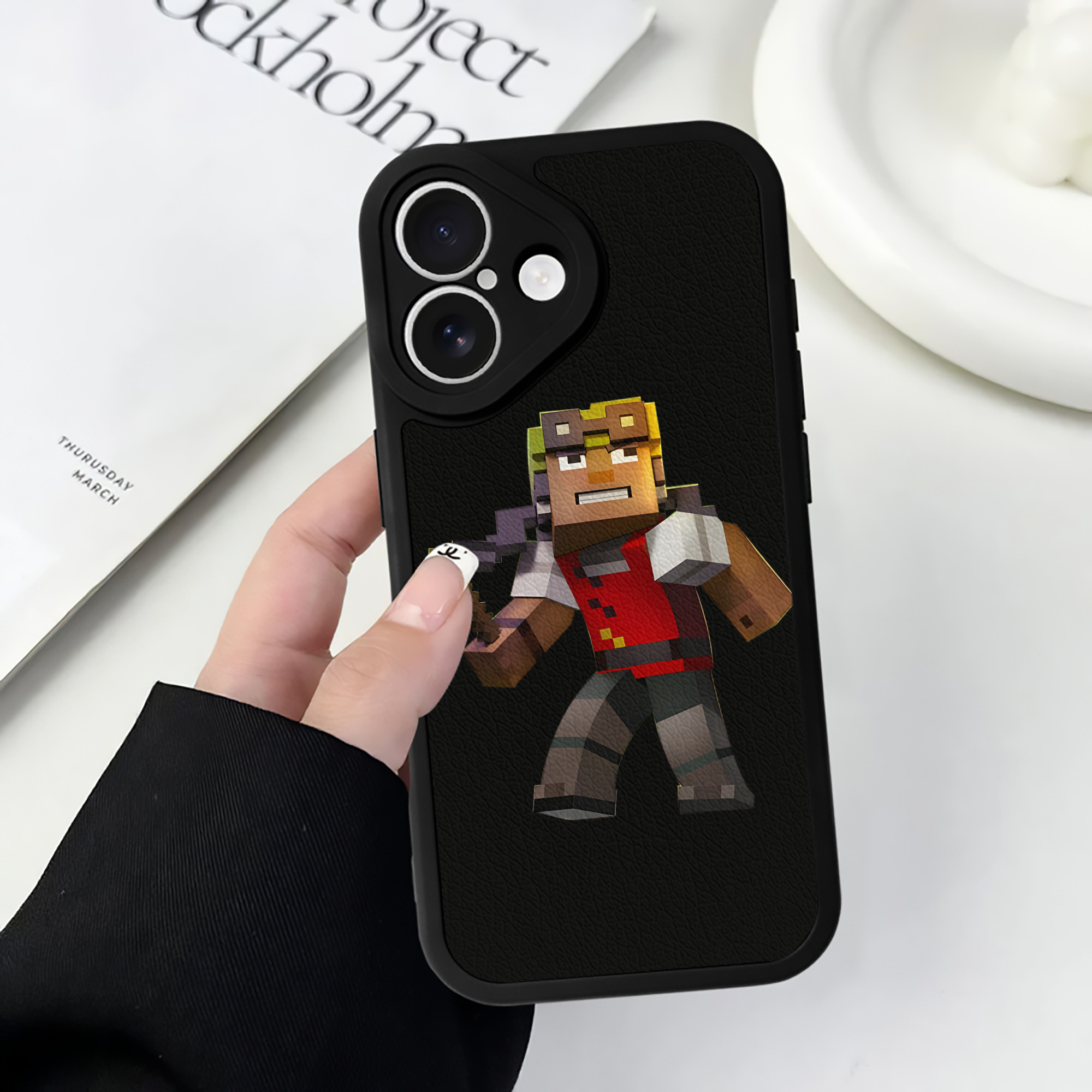 （画像用） マインクラフト ブロックの世界 Minecraft MC Block world 【iPhone 16シリーズ対応】シリコンスマホケース（レザー調） 材質：シリコン